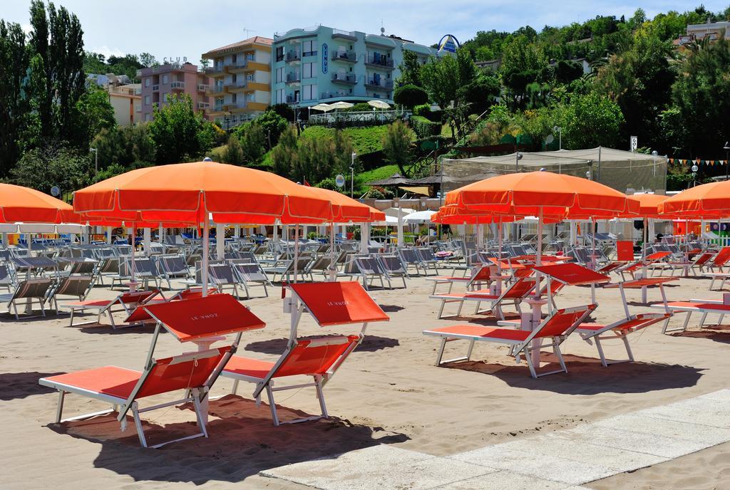 Hotel Venus Gabicce Mare Exterior photo