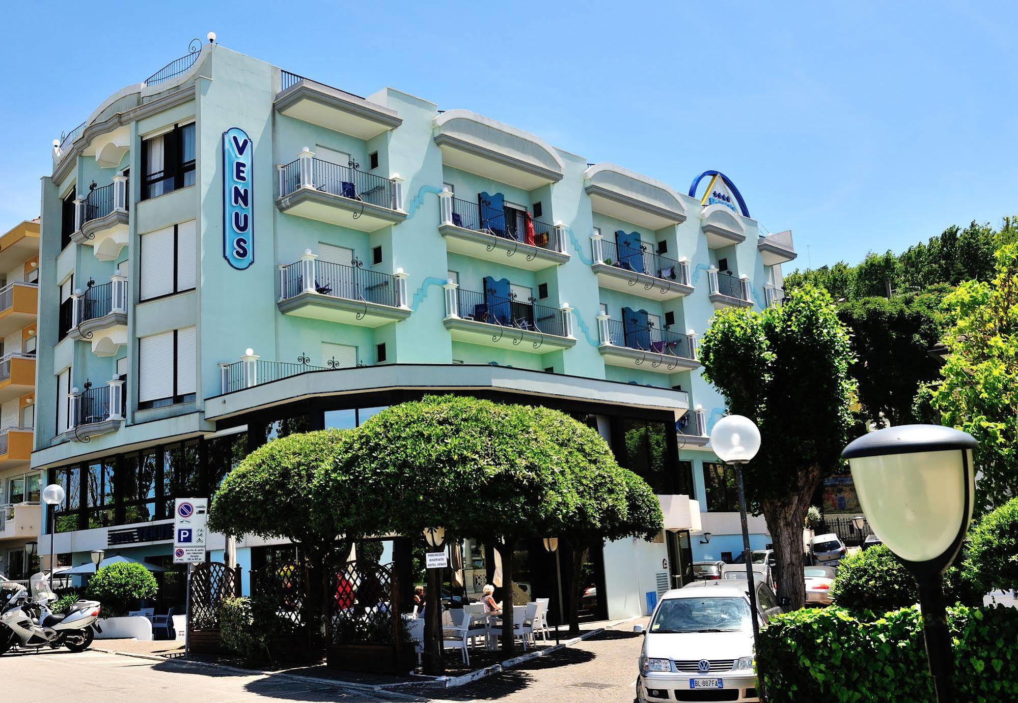 Hotel Venus Gabicce Mare Exterior photo